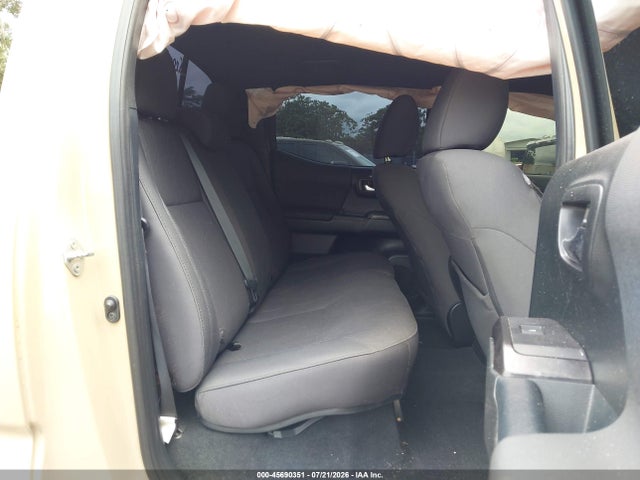 Aukcja sprzedaży 2017 Toyota Tacoma Trd Sport, vin: 5TFCZ5AN1HX110147, numer aukcji: 45690351