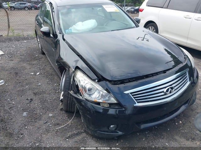 2015 Infiniti Q40 მანქანა იყიდება აუქციონზე, vin: JN1CV6AR3FM650685, აუქციონის ნომერი: 45690358