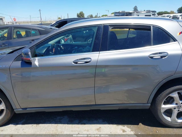 2020 Mercedes-benz Gla 250 4matic მანქანა იყიდება აუქციონზე, vin: WDCTG4GB3LJ666527, აუქციონის ნომერი: 45690359