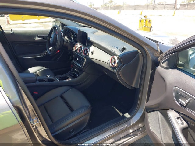 2020 Mercedes-benz Gla 250 4matic მანქანა იყიდება აუქციონზე, vin: WDCTG4GB3LJ666527, აუქციონის ნომერი: 45690359