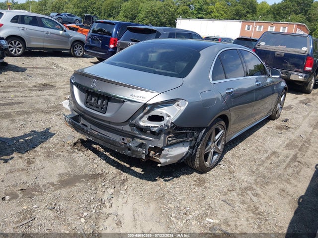 2016 Mercedes-benz C 300 Sport 4matic მანქანა იყიდება აუქციონზე, vin: WDDWF4KB5GR167805, აუქციონის ნომერი: 45690369