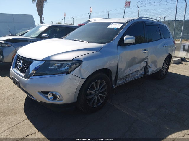 2015 Nissan Pathfinder Platinum/s/sl/sv მანქანა იყიდება აუქციონზე, vin: 5N1AR2MN3FC638421, აუქციონის ნომერი: 45690388