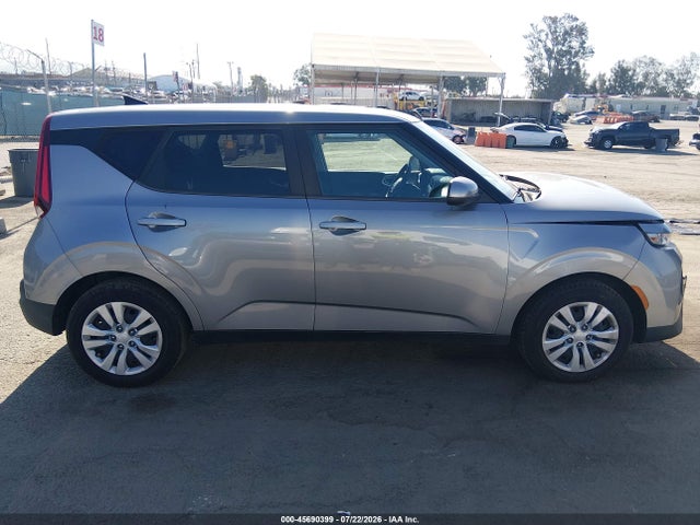 KIA SOUL LX 2022 KNDJ23AU2N7811931 Image 13