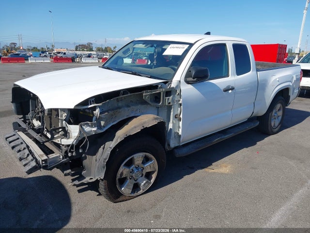Продажа на аукционе авто 2017 Toyota Tacoma Sr, vin: 5TFRX5GN0HX085071, номер лота: 45690410