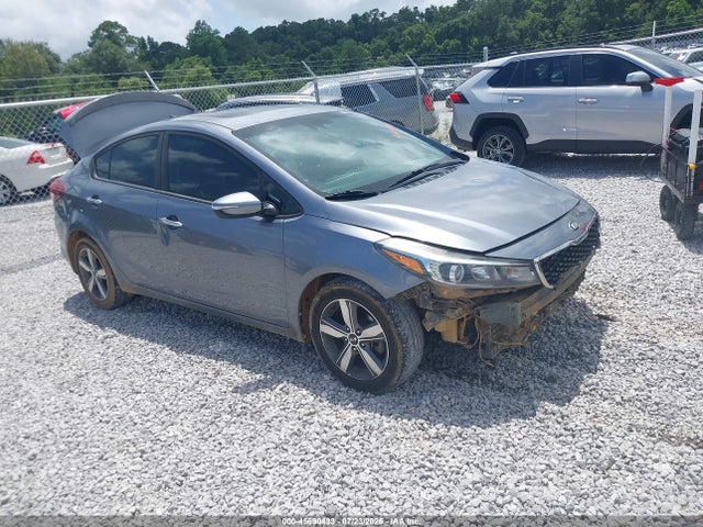 2018 Kia Forte S მანქანა იყიდება აუქციონზე, vin: 3KPFL4A79JE174243, აუქციონის ნომერი: 45690433