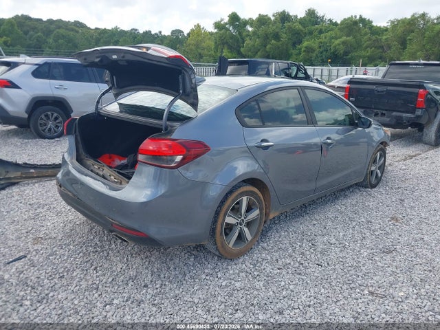 2018 Kia Forte S მანქანა იყიდება აუქციონზე, vin: 3KPFL4A79JE174243, აუქციონის ნომერი: 45690433
