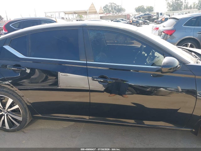 2020 Nissan Altima Sr Fwd მანქანა იყიდება აუქციონზე, vin: 1N4BL4CV5LN306087, აუქციონის ნომერი: 45690437