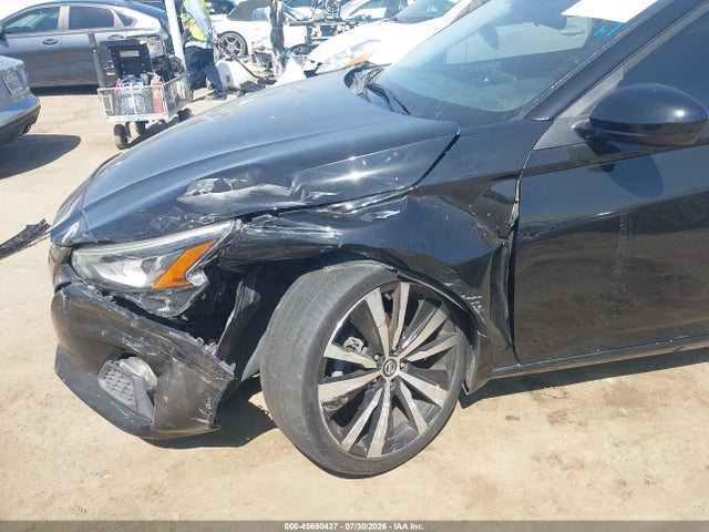 2020 Nissan Altima Sr Fwd მანქანა იყიდება აუქციონზე, vin: 1N4BL4CV5LN306087, აუქციონის ნომერი: 45690437