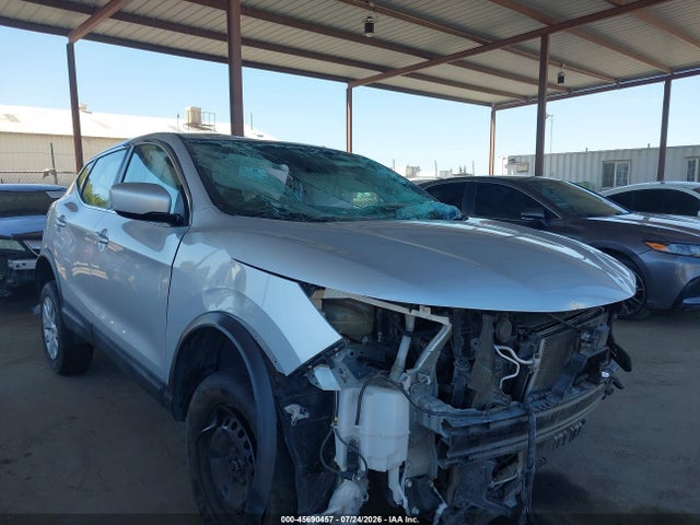 Nissan Rogue Sport S 2019 JN1BJ1CP4KW231779 main image