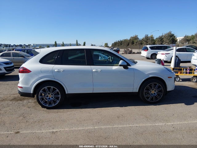2017 Porsche Cayenne Platinum Edition მანქანა იყიდება აუქციონზე, vin: WP1AA2A27HKA84264, აუქციონის ნომერი: 45690463