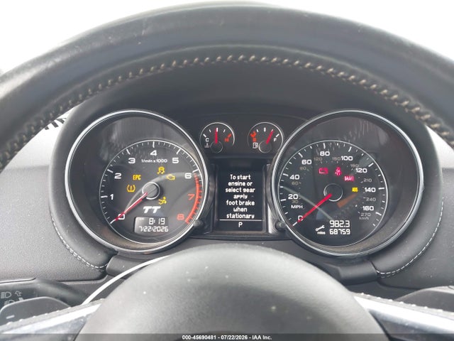 45690481 :رقم المزاد ، TRUKFAFK6A1020857 vin ، 2010 Audi Tt 2.0t Premium مزاد بيع