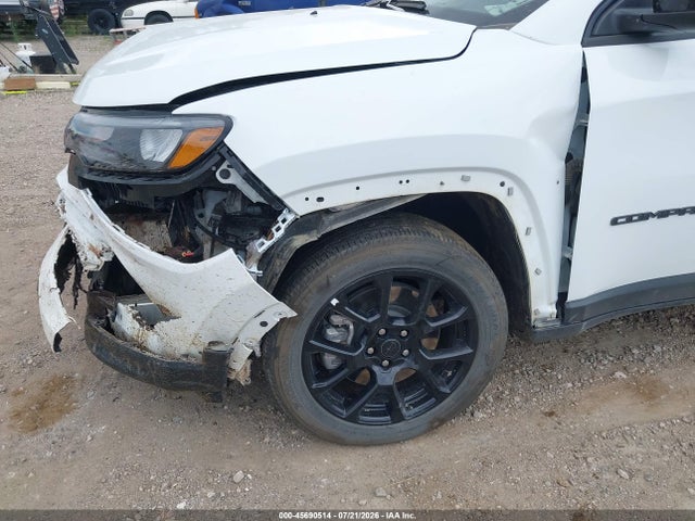 Jeep Compass Latitude 4x4 2025 3C4NJDBNXST618080 Image 20