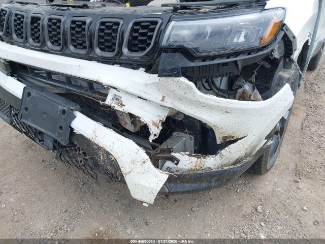 Jeep Compass Latitude 4x4 2025 3C4NJDBNXST618080 Image 6