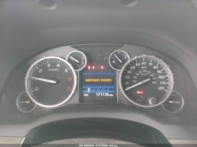 5TFDY5F19EX404324 Toyota Tundra Sr5 5.7l V8