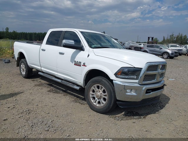 45690603 :رقم المزاد ، 3C63R3JL8FG504272 vin ، 2015 Ram 3500 Laramie مزاد بيع