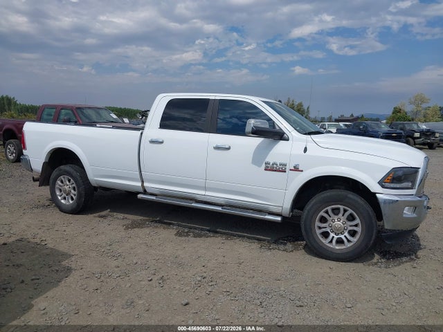 45690603 :رقم المزاد ، 3C63R3JL8FG504272 vin ، 2015 Ram 3500 Laramie مزاد بيع