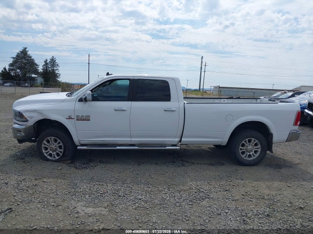 45690603 :رقم المزاد ، 3C63R3JL8FG504272 vin ، 2015 Ram 3500 Laramie مزاد بيع