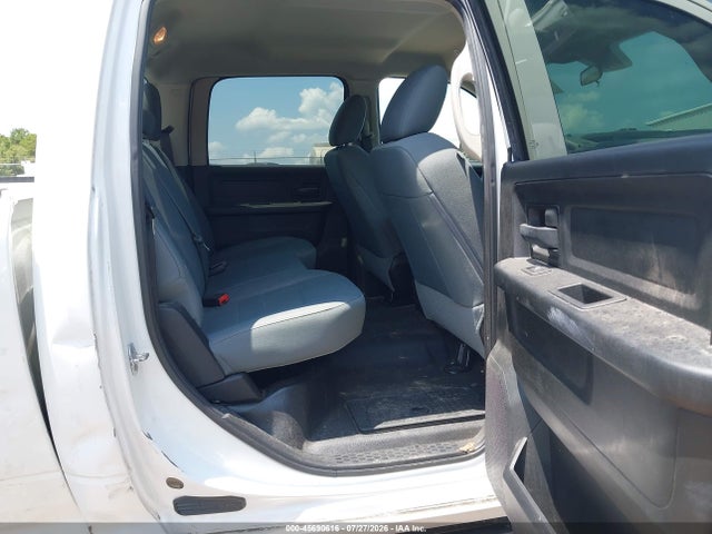Продажа на аукционе авто 2018 Ram 2500 Tradesman  4x4 6'4 Box, vin: 3C6UR5CL1JG367018, номер лота: 45690616