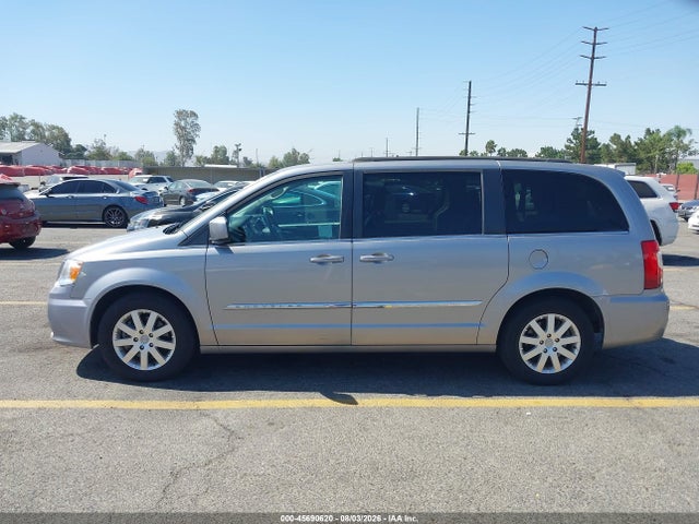 2C4RC1BG9GR296845 Chrysler Town &amp; Country Touring