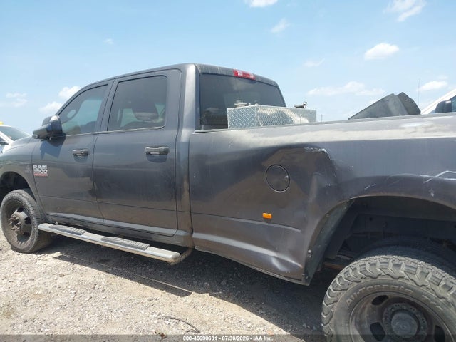 45690631 :رقم المزاد ، 3C63RRGL5FG613203 vin ، 2015 Ram 3500 Tradesman مزاد بيع