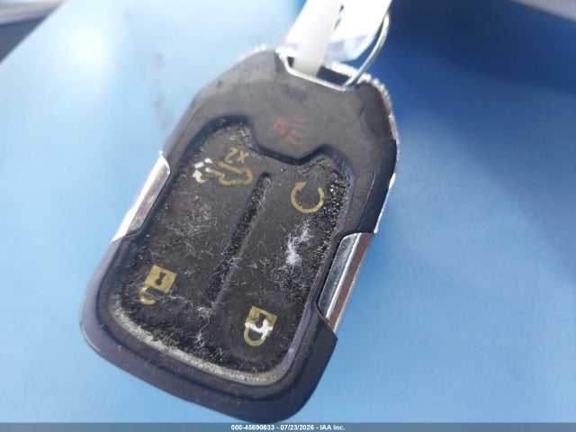 1GCRWDEK3KZ379565 Chevrolet Silverado 1500 Rst