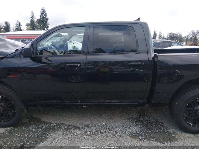 45690644 :رقم المزاد ، 1C6RR7LM0JS353243 vin ، 2018 Ram 1500 Big Horn  4x4 5'7 Box مزاد بيع