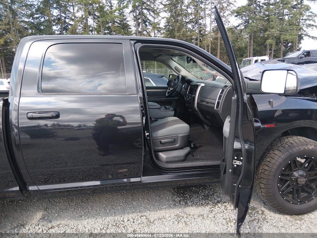45690644 :رقم المزاد ، 1C6RR7LM0JS353243 vin ، 2018 Ram 1500 Big Horn  4x4 5'7 Box مزاد بيع