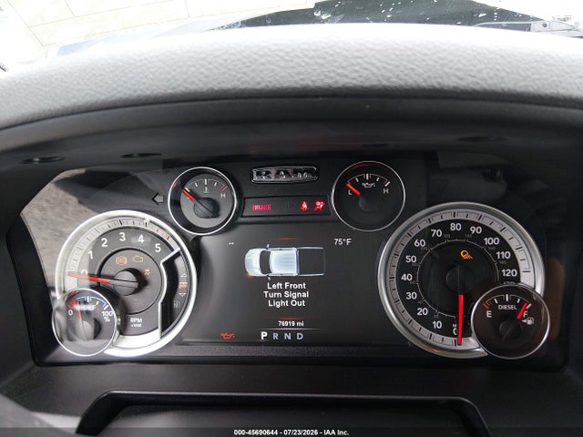 45690644 :رقم المزاد ، 1C6RR7LM0JS353243 vin ، 2018 Ram 1500 Big Horn  4x4 5'7 Box مزاد بيع