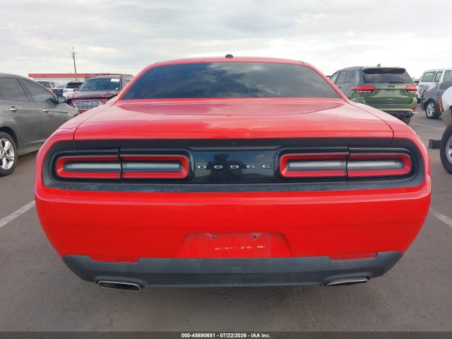 45690651 :رقم المزاد ، 2C3CDZAG9FH869092 vin ، 2015 Dodge Challenger Sxt مزاد بيع