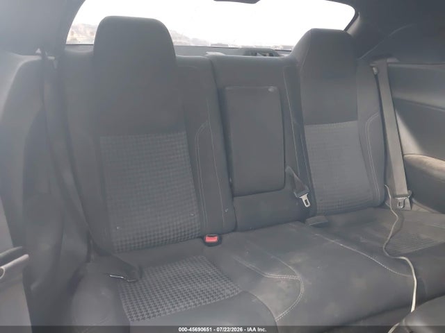 45690651 :رقم المزاد ، 2C3CDZAG9FH869092 vin ، 2015 Dodge Challenger Sxt مزاد بيع