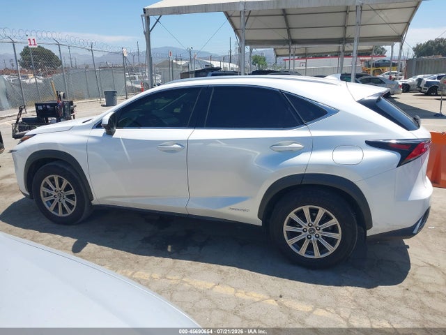Lexus NX 300H 2019 JTJBJRBZ6K2116457 Image 14