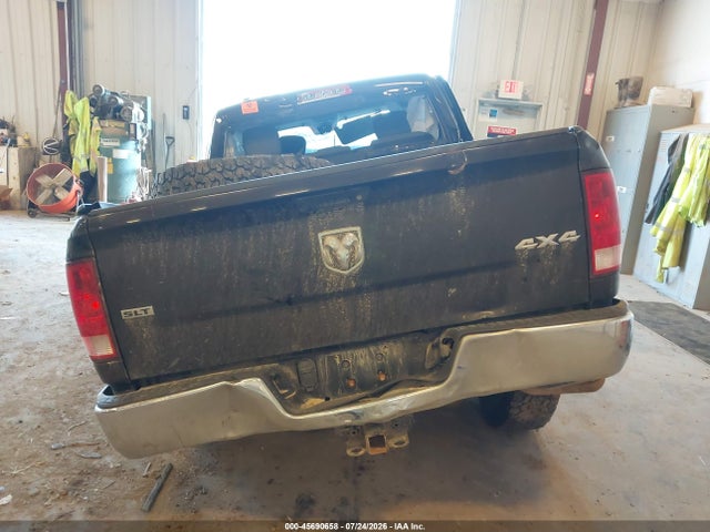 45690658 :رقم المزاد ، 1C6RR7LT1HS674984 vin ، 2017 Ram 1500 Slt مزاد بيع