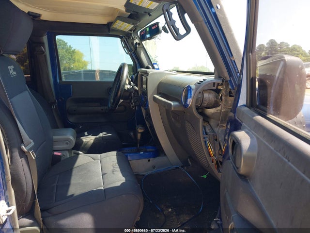 2009 Jeep Wrangler Unlimited Sahara მანქანა იყიდება აუქციონზე, vin: 1J4GA59199L781644, აუქციონის ნომერი: 45690660