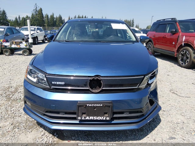 2016 Volkswagen Jetta Hybrid Sel Premium მანქანა იყიდება აუქციონზე, vin: 3VW637AJ6GM234925, აუქციონის ნომერი: 45690661
