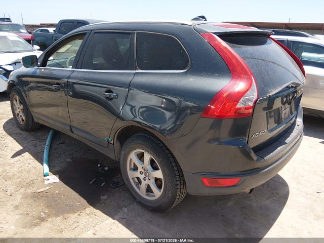 2011 Volvo Xc60 3.2 მანქანა იყიდება აუქციონზე, vin: YV4952DL6B2191386, აუქციონის ნომერი: 45690719