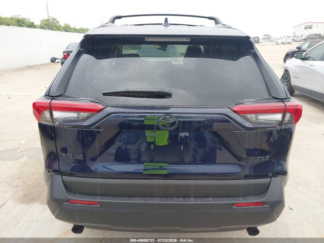 2T3C1RFVXSW441974 Toyota Rav4 Xle Premium