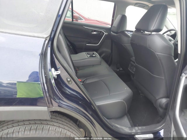 2T3C1RFVXSW441974 Toyota Rav4 Xle Premium