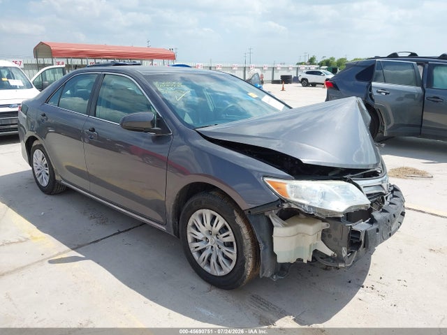 Toyota CAMRY LE 2014 4T4BF1FK2ER380059 Image 1