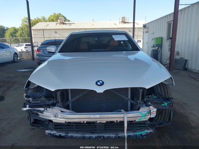 WBAJA5C57JWA38653 BMW 530I