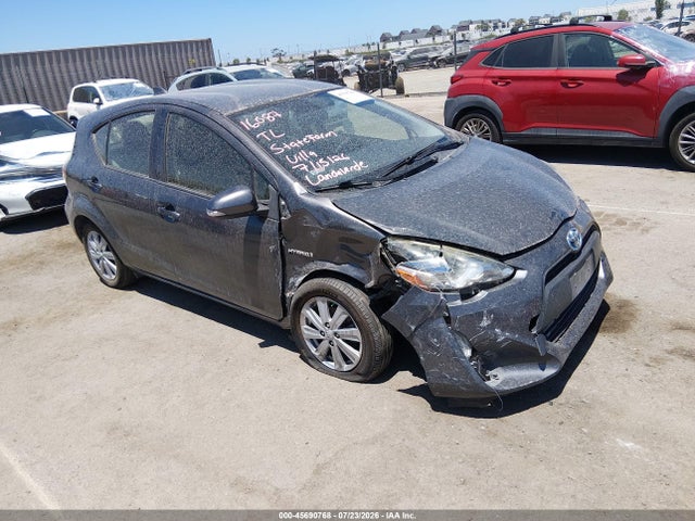 Auction sale of the 2016 Toyota Prius C One, vin: JTDKDTB30G1128541, lot number: 45690768
