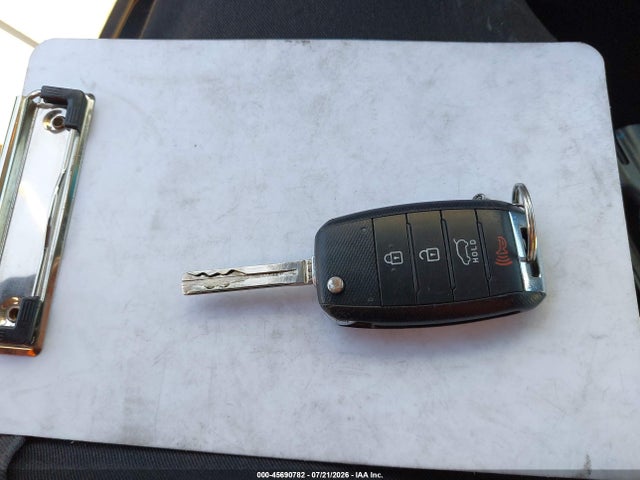 KIA SOUL + 2015 KNDJP3A58F7111875 Image 11