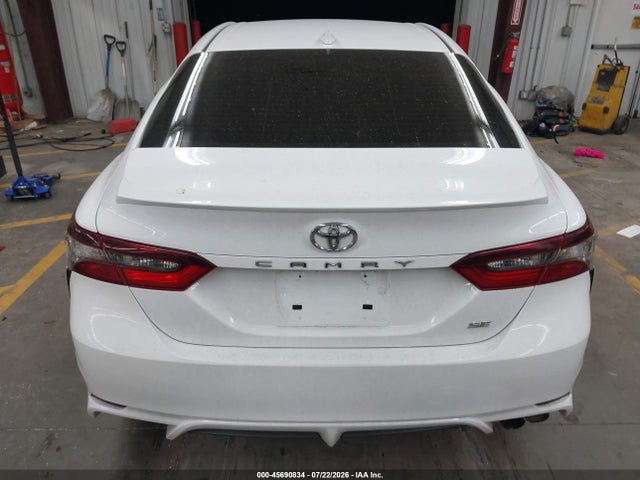 Toyota CAMRY SE 2022 4T1G11AK4NU686038 Image 16