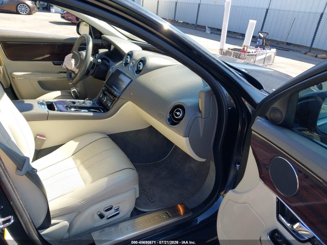 Aukcja sprzedaży 2011 Jaguar Xj Xjl, vin: SAJWA2GB5BLV05061, numer aukcji: 45690871