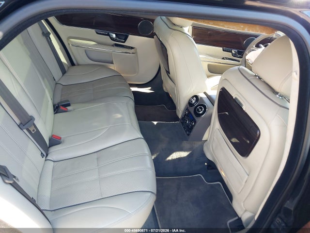 Aukcja sprzedaży 2011 Jaguar Xj Xjl, vin: SAJWA2GB5BLV05061, numer aukcji: 45690871