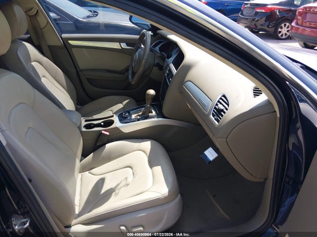 Продаж на аукціоні авто 2011 Audi A4 2.0t Premium, vin: WAUFFAFL2BN023850, номер лоту: 45690964