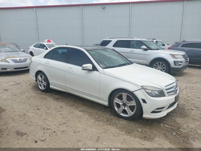 2011 Mercedes-benz C 300 Sport 4matic მანქანა იყიდება აუქციონზე, vin: WDDGF8BB8BR141574, აუქციონის ნომერი: 45690965