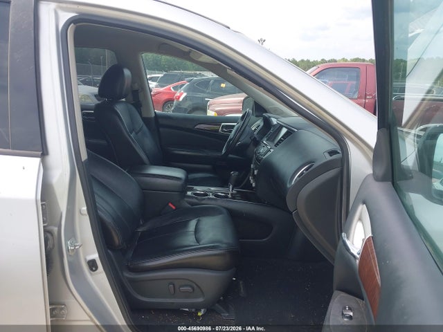 Продажа на аукционе авто 2014 Nissan Pathfinder Sl, vin: 5N1AR2MN9EC601551, номер лота: 45690986