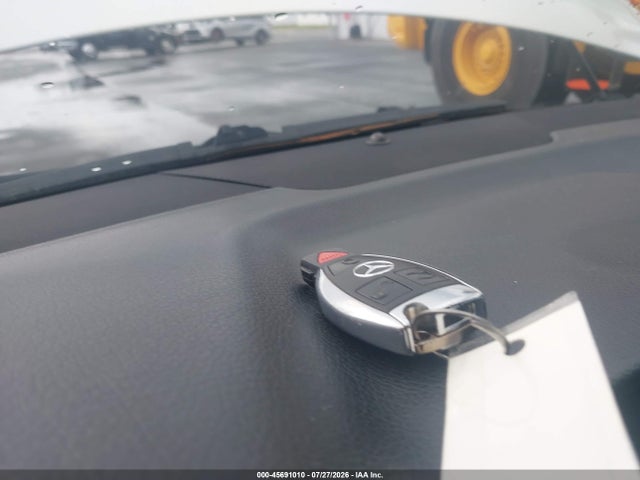 45691010 :رقم المزاد ، WDDGF8BBXCR201775 vin ، 2012 Mercedes-benz C 300 Sport 4matic مزاد بيع