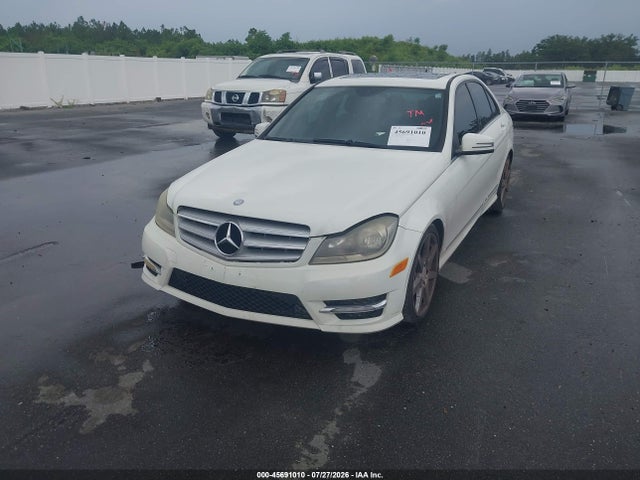 45691010 :رقم المزاد ، WDDGF8BBXCR201775 vin ، 2012 Mercedes-benz C 300 Sport 4matic مزاد بيع