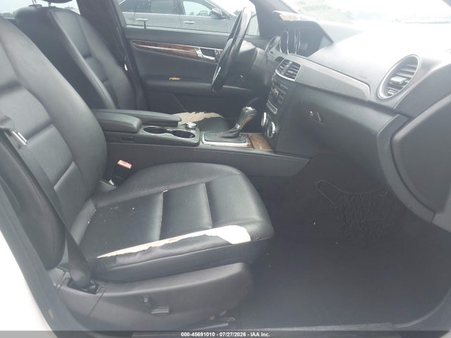 45691010 :رقم المزاد ، WDDGF8BBXCR201775 vin ، 2012 Mercedes-benz C 300 Sport 4matic مزاد بيع